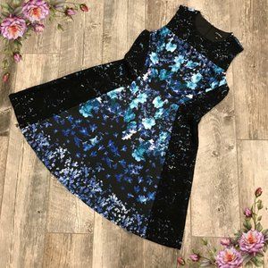 Gorgeous plus size floral dress with lace details